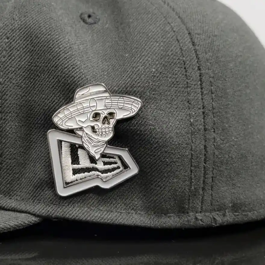 Hat Pin – Sombrero Skeleton NE - Gambar 2