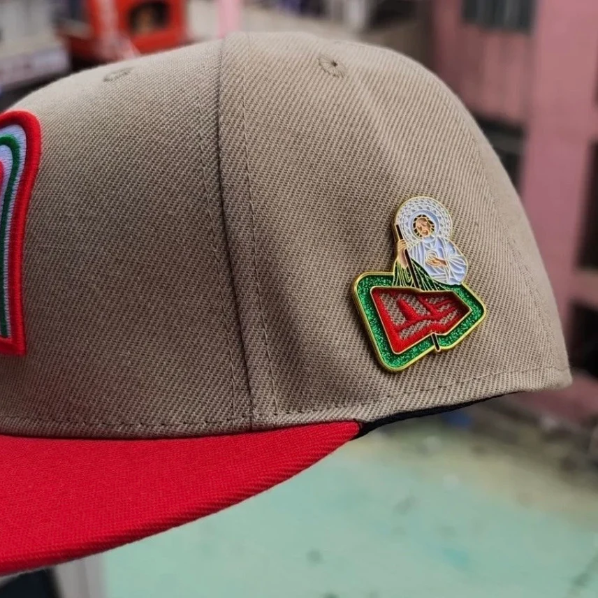 Hat Pin – New Era Saint Jude - Gambar 2